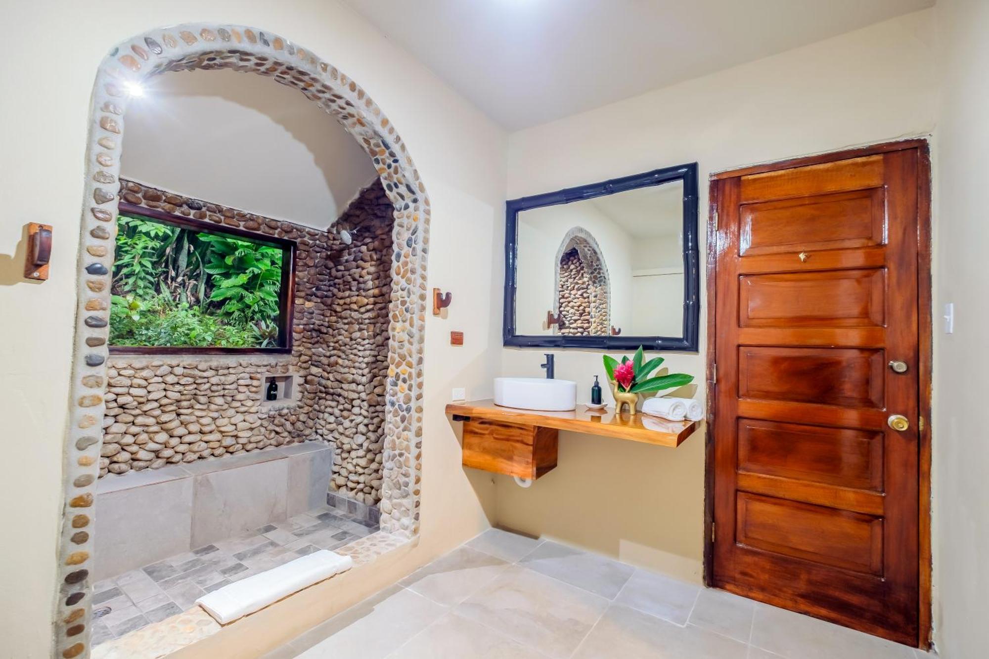 Sweet Songs Jungle Lodge San Ignacio Εξωτερικό φωτογραφία